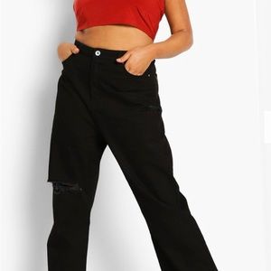 PLUS SIZE Boohoo Black Boyfriend Jeans Size 18 NWT High Rise Relaxed Fit